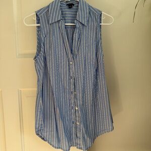 Ann Taylor Sleeveless Button Up